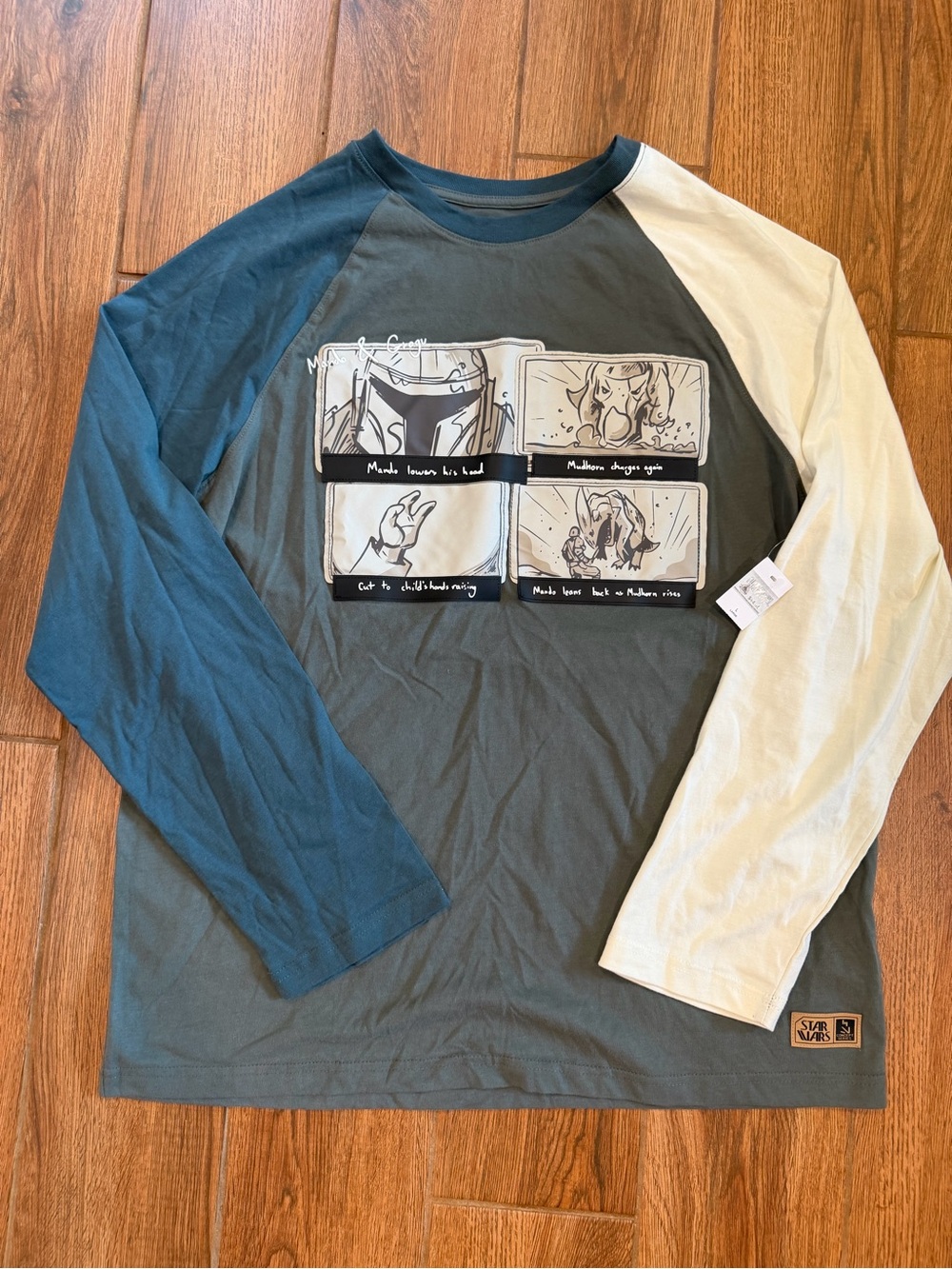 Disney parks Star Wars Men's Long-Sleeve Raglan Tee / Mando / grogu / large /new